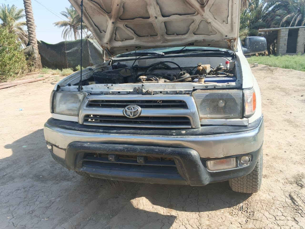 فور رنر • ٢٠٠٠ • ٤×٤