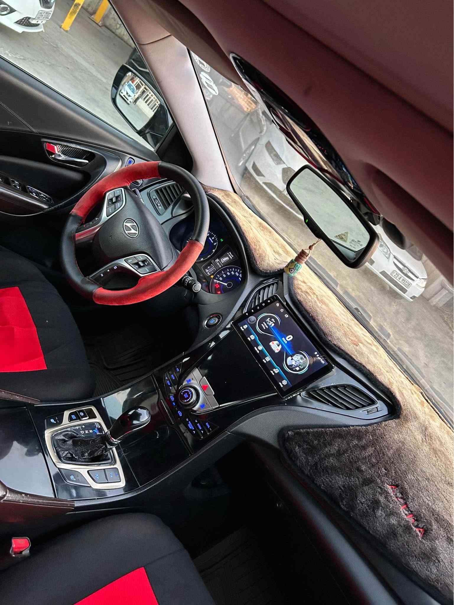 hyundai azera 2012 سلاو  
گێر مەکینە هەموو گیانی بەشەرت
سەنەوی تازەیە 
چوار پارچەی تەنها پەمپە 
قەپات مواسەفات
نرخی 89$
0,7,7,0,0,7,6,1,5,2,4 السليمانية, العراق
