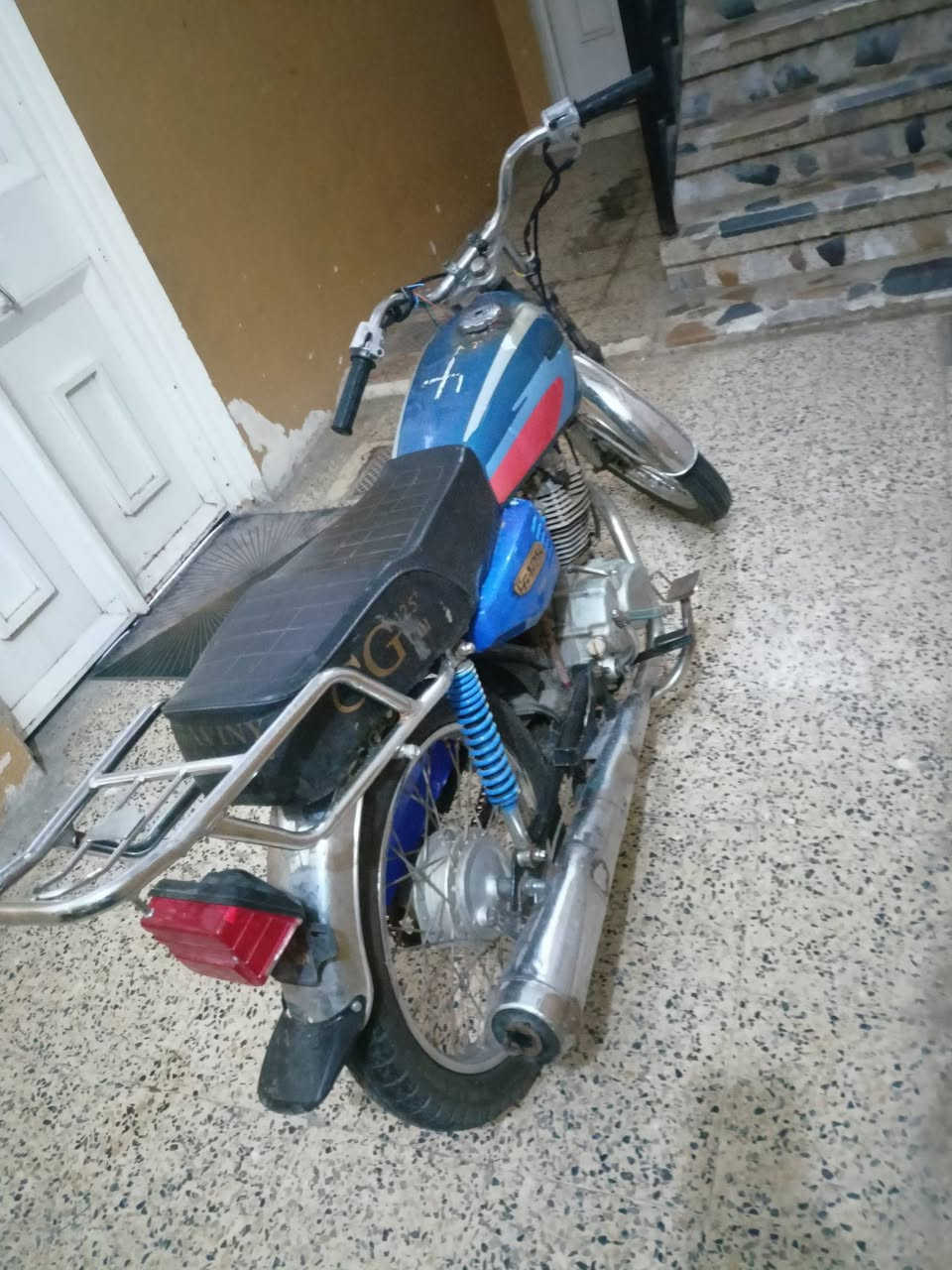 ماطور ساخت يراني موديل 18السعر250 هذا رقمي ***********
