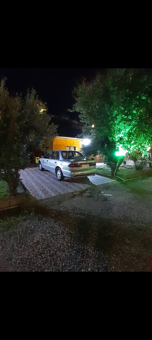 سوناتا 2 موديل 1994، رقم بغداد باسمي. تبريد شغال ماكينه وكير  خير من الله  والسعر 49 بيها مجال بسيط ***********
