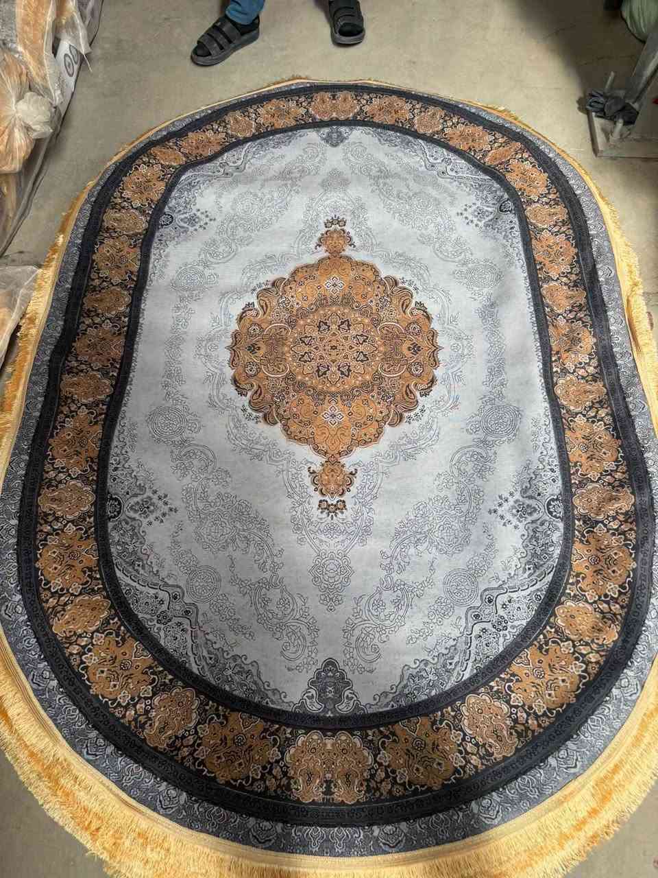 مفرش بيضوي • ١٥٠×٢٢٠ • المسيب السوق الكبير