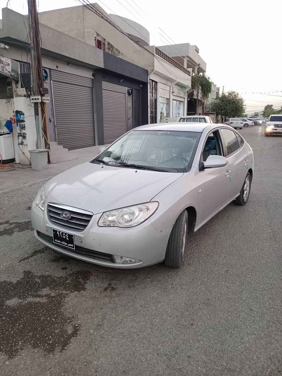 بسم الڵە.هۆندای ئاڤانتی 2009 کامل مەسروف ماڵان بێ کۆد بێ کۆد تەنها 140 هەزار ڕۆشتووە جرکەیەکو گەڵایە ببڕە
کەڤەرو سەرەدەبڵو قولاپ و سەقف و تەنانەت شوختیشی نیە نیە گێڕو مەکینەو بەسەرتی دەسۆنەرو فەحس 
جوار ویل و تایەی لۆک پێشو دوای کەپسە 
سەیارەکە سپێری دانەبەزیووە ماڵی دۆستە کامل مەسروف کراوە
قەترە خایزی نیە شوێن شارەزوور زەڕایەن 
***********___***********
