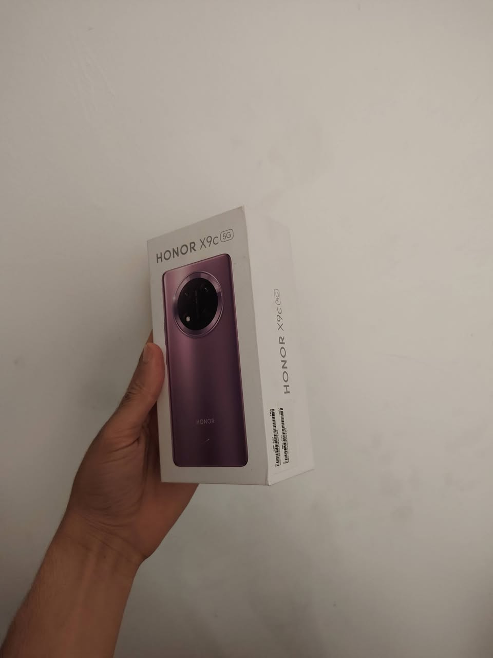 هونر  HONOR X9C 5G موبايل ماكو داعي اشرح على معروف بالمواصفات   الموبايل فول معالج وبطارية عملاقة يدعم الشحن السريع الموبايل نضيف ١٠٠ ٪ السعر 350  شاحنة مالتة الأصلية ولكارتونة هم مصالي هواي من مشتري مكاني بغداد الشعلة ***********
