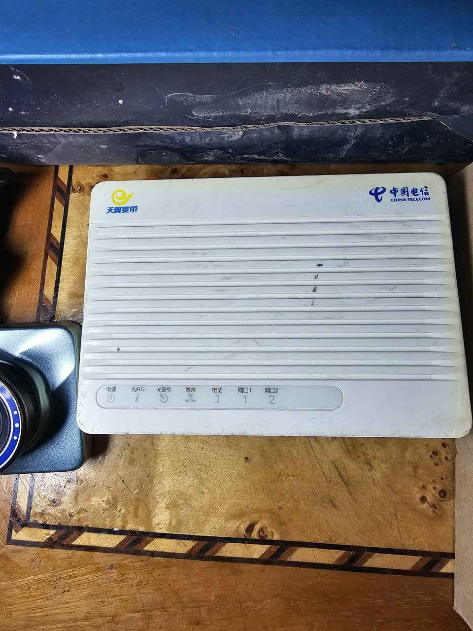 عرض يفلشششش 
dvr  مال 4 كامرات فقط مفتوح علبة 
داش كام مال سيارة جديدة 
داش كام فقط الكامرا 
جهاز استلام نت كيبل ضوئي 
محولة طاقة مال 4 كامرات 

اضوية سيارة هالوجين + بروجكترات هالوجين 

كل هذا و ب 105 شامل التوصيل 
للتواصل على الرقم *********** يوجد واتساب لا يوجد خاص
