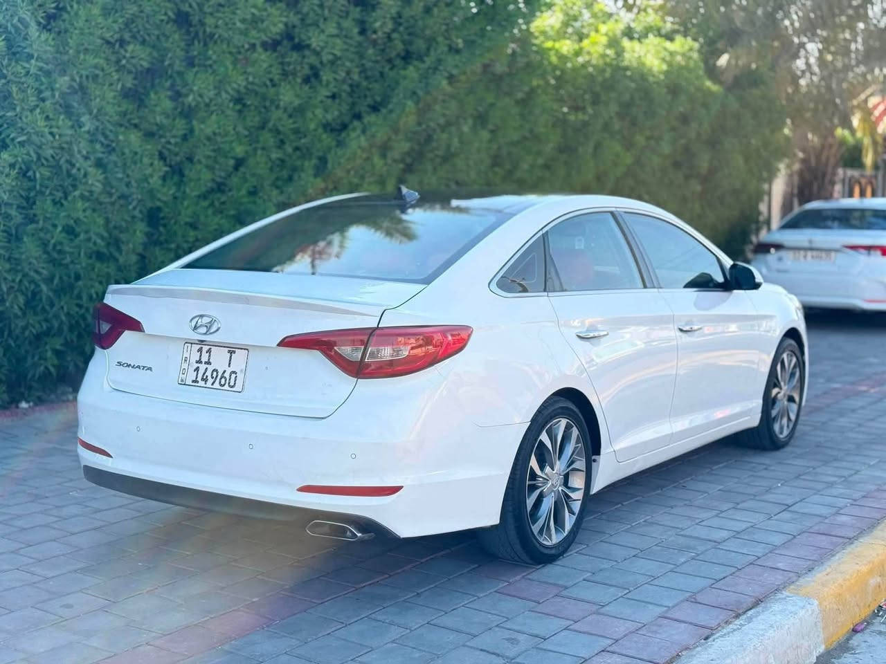 سوناتا 2015 وراد خليجي فول مواصفات ( vib ) بيها صبغ 3 مكانات فقط بدون ايي دواخل ماشيه 88km حقيقي محرك 2000 دوش المرغوب كير مكينه كفاله من الفتح صدر امامي خلفي بحاله ممتازه تبريد ثلج تخم تاير جديد رقم بغداد الدولي بأسمي تحويل ثاني يوم 105 وبيها مجال قليل ***********للاستفسار واتساب
