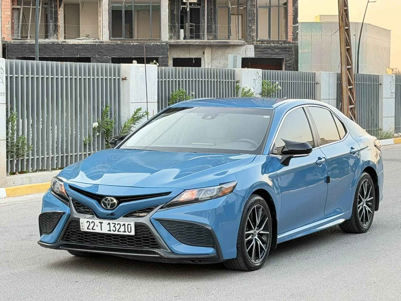 السلام عليكم كامري 2023 SE لون مميز وبيها كتاب تضليل مواصفات بصمة كشن كهرباء رادار امامي خلفي فول تحكم سترين مكينه 2500 ماشيه ٦٥ بيها صبغ أربع قطع ايرباك سترين وبردة راجع سستم مكينه كير صدر تبريد كله كفالة 
مكانها  الكاضميه 
***********
***********
السعر ١٦٥ وبيها مجال
