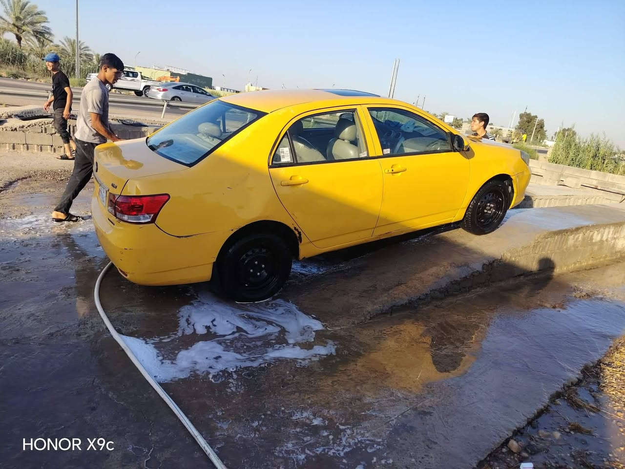 سياره جاهزه من كلشي
كير مكينه 
دواخل  
تخم تاير ..
تبريد ثلج 
تحويل مباشر 
مراوس بخصوصي فقط
***********
