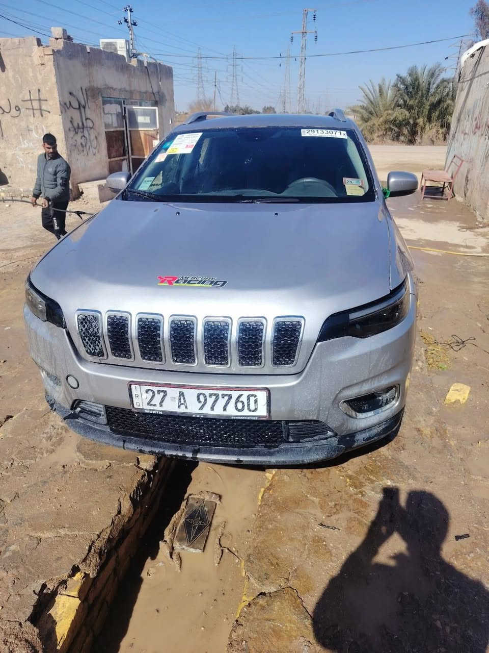 البيع جيب شيروكي بزون موديل 2019 بيه تبديل كاملغ وبنيد مكينه جديد رقم ذي قار انكليزي سعره 100 وبيه مجال الاستفسار اتصال ***********
