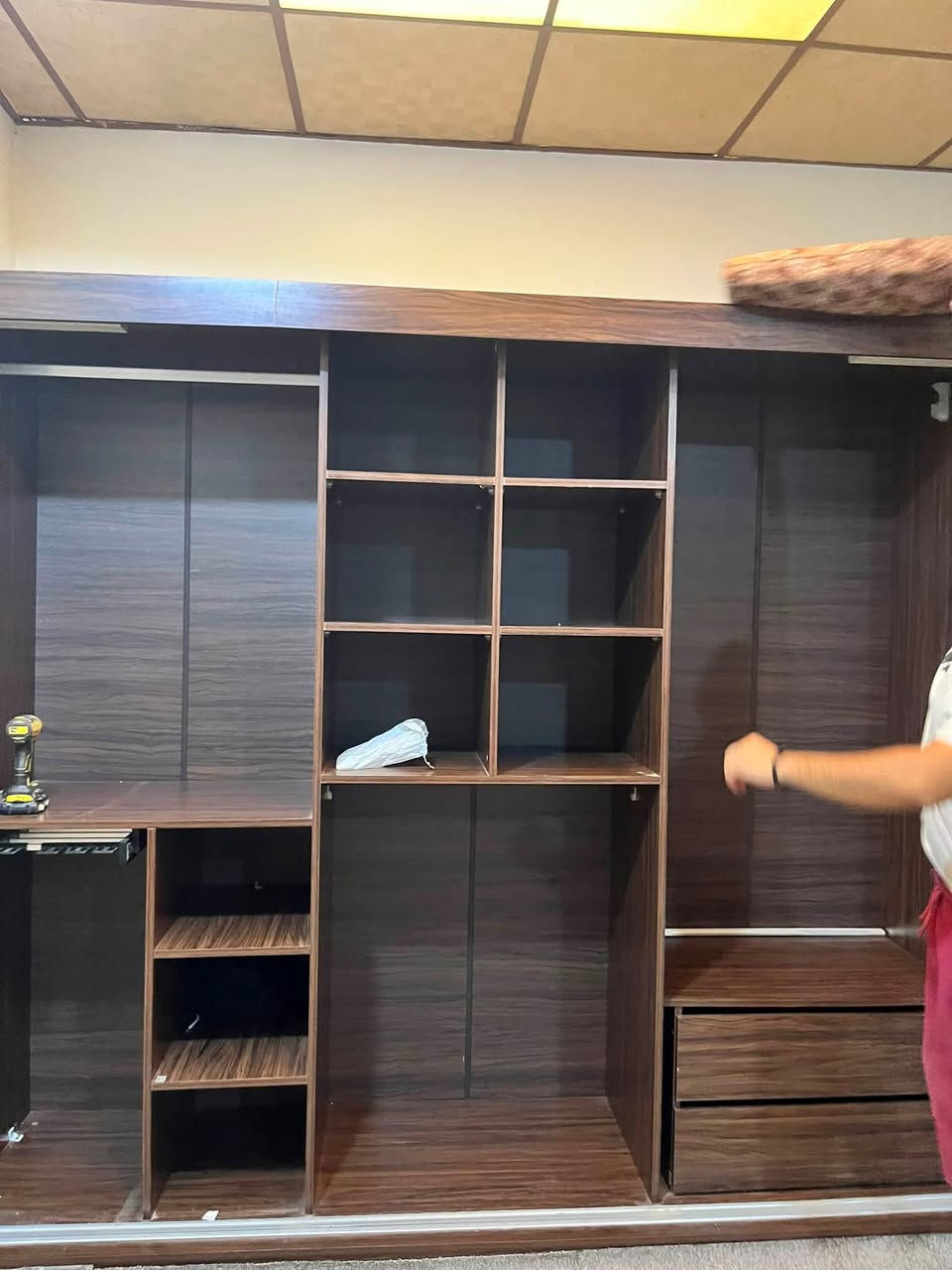 🔥🔥 نجار متنقل : فك وتركيب غرف نوم، مطابخ، مكاتب، أثاث كامل.🔥🔥
✅ صيانة عامة: تعديل، تصليح، إعادة شد وتثبيت.
✅ صيانة كراسي، خشب عمل وجهيات تفسال جلسات خارجيه عمل تصاميم بل خشب اقفاص جربايه ديكورات 
✅ أسعار منافسة + دقة بالشغل + سرعة بالإنجاز.

📍 الخدمة متوفرة داخل سليمانيه 
📞 اتصل الآن واحجز خدمتك:***********
وتساب ***********

💡 معانا… أثاثك بيرجع جديد وبيخدمك سنوات.🔥وبنكفل صيانه  ٥ سنوات
بەناوی خوای گەورەو میهرەبان......
ئامەدەین بۆ دروسکردای هەمو کارێکی دارین🪚

دروسکردنی همؤ كبره وژولانه ئيش دارتاش لە داری سروشتی 🪵 
بە بەرزترین کوالێتی لە سەر خواستی کڕیار 🪵

* 

بۆ زانیاری زیاتر پەیوەندی بکە
***********

إرسال رسالة
