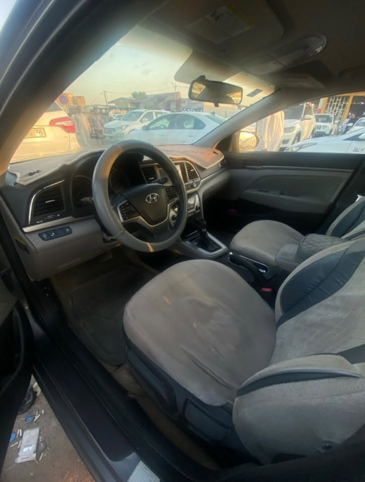 النترا موديل 2018 وارد امريكي حرة باسمي رقم ذي قار انكليزي حادثها بنيد ضربه خفيفه..السعر 115$ وبيها مجال للاستفسار التواصل على الرقم ***********
