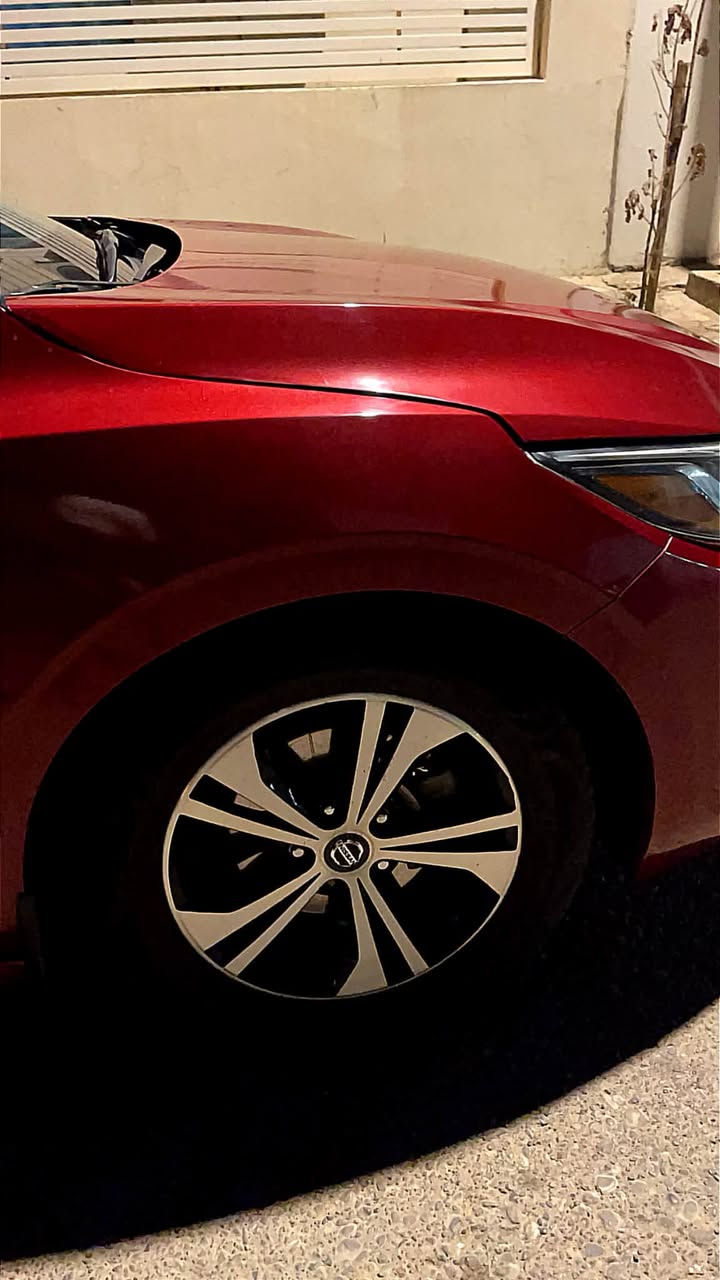 🚗 Nissan Sentra SV 2021 بۆ فرۆشتن 🔥
🔴 ڕەنگ: سوور جگەری
📅 ساڵ: 2021
📏 کیلۆمەتری: 71,000 km
✨ فول مواسفەت
🚫 بێ سەقف سلاید
🛞 ٥ پارجەی تیای
⚙️ گیڕ و مەکینە: بێلادی
📍 شوێن: کەرکووک
💰 نرخ: 98

ماشاءالله سیارەکە زۆر جوان و ڕێکە ❤️‍🔥ڕەقەم موبایل ***********
