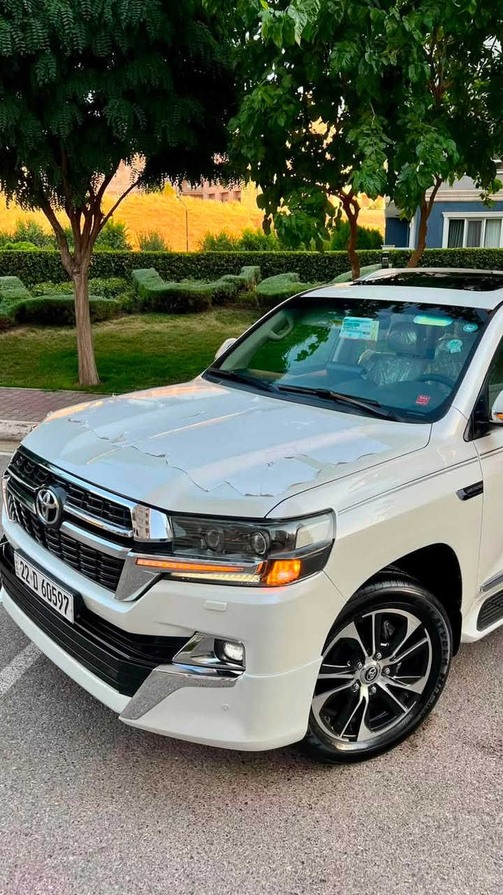 ‎تويتا لاند كروز __موديل
2021 _  GXR. grand touring
‎موصفات.فوول SAS اصلى 🦅🔥

‎بسم الله الرحمان الرحيم

‎ملاحظه رجائن سياره (بدون مراوس)🖐🏼

‎تويتا لاند كروز موديل (2021)  
‎🔶سياره مواصفات GXR. V6 .
‎🔶سياره (V6) سلندر
‎🔶سياره كفاله عامه دعاميه لي دعاميه 
‎بدون صبغ +بدون شخت + بدون حالوب 
‎بدون رمل  _ بدون حصوه+حتا دعاميات 
 
‎🔶سياره ماشيي(67) الف كيلو فقط حقيقي
‎🔶٤ اطارات و ويل جديد حلو بدوناي نقص 
‎🔶سياره مواصفات (GXR ) ماشاالله حالو 

‎🔶محرك + گير كل بشرت مامفتوح 
‎بدون صوت + بدون دخان 
‎كل خراز بلادى موجود
‎🔶( مواصفات) 
‎( صلايت + سلاجه  
‎كوشنات كهرباي ٣ دگم _ حاساس خلفي و امامي_ بصمه + كاميرا بلايت + ٨ ارباگ +  + لايتات زينون+ +داغل بl. ماروني+دابل اكسل +سندوق شفط بلادى+ ٣ شاشات بلادى+ شحن موبايل)

‎🔶تحويل بشرت مباشر حول كل جديد

‎🔶مكان سياره سليمانيه 
🔶 ***********
‎🔶سعر (528 )ورقه
