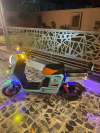 كهربائي • ٥ بطاريات • سرعة ١٠٩