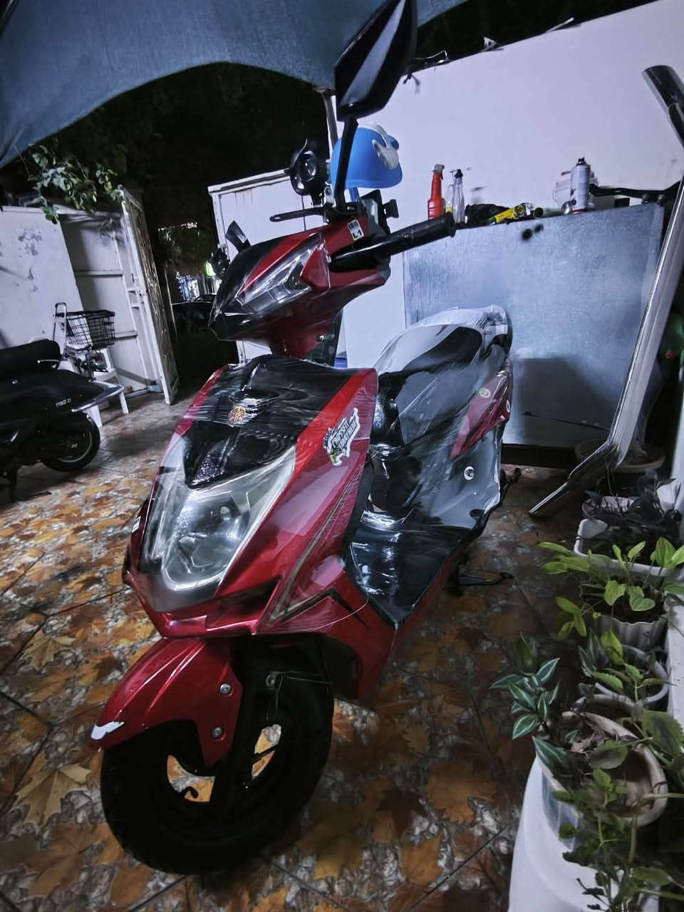 ماطور ماكس سكنس S محرك ياباني دبل واحد دراجه لوك شرط كلشي بيهه شغال محرك شرط السعر 650 الف مكاني كركوك رقم موبايل ***********
