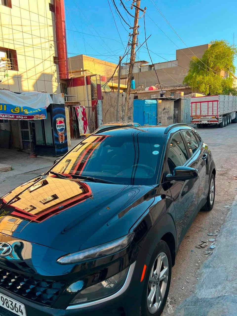 سلام عليكم 
كونا للبيع ٢٠٢٢
المكينة ٢٠٠٠ دوش (المرغوبة )
گير جديد AT
السيارة كلين بيها دعامية امامية فقط بدون ايرباك
فقط بارد على گد شبر بالباب الخلفي 
بصمة تشغيل بصمة أبواب تشغيل عن بعد 
شاشة كار بلاي كاميرا دوارة 
رادرات امامي خلفي + بالجوانب + اشاير بالمري 
فول تحكم استيرن 
٣انضمة قيادة 
نضام أطفاء بالازدحام تقليل صرف الوقود 
سيارة جديدة بدون نواقص رقم أربيل 
مكان السيارة بغداد 
*********** للأستفسار الأتصال على الرقم 
متوفر واتساب 
السعر ١٣٧وبيها مجال
