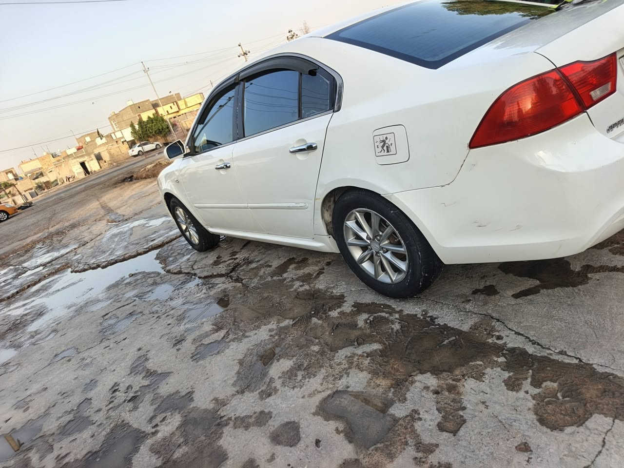 لبيع موديل 10خليجي بيه جاملغ امامي وترتيب بسيط خياس حداديه تخم تاير مكينه كير تبريد جاهزه رقم بغداد نكليزي السعر 105وبيه مجال مكاني بالديوانيه بالسدير ***********
