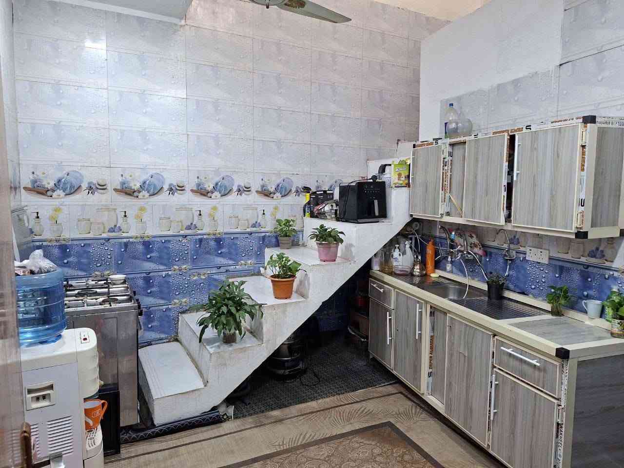 السلام عليكم بيت للبيع المساحه 290م طابو زراعي سند 25 مقسوم الى مشتملين بناء حديث متوفره كافة الخدمات العنوان كربلاء طويريج مقابيل الكوي ع التبليط مباشرتآ السعر اتصال 
*********** #اشاره
*********** @أبرز المعجبين 
او مراجعة مكتب درة طويريج للعقارات قرب الكفيل
