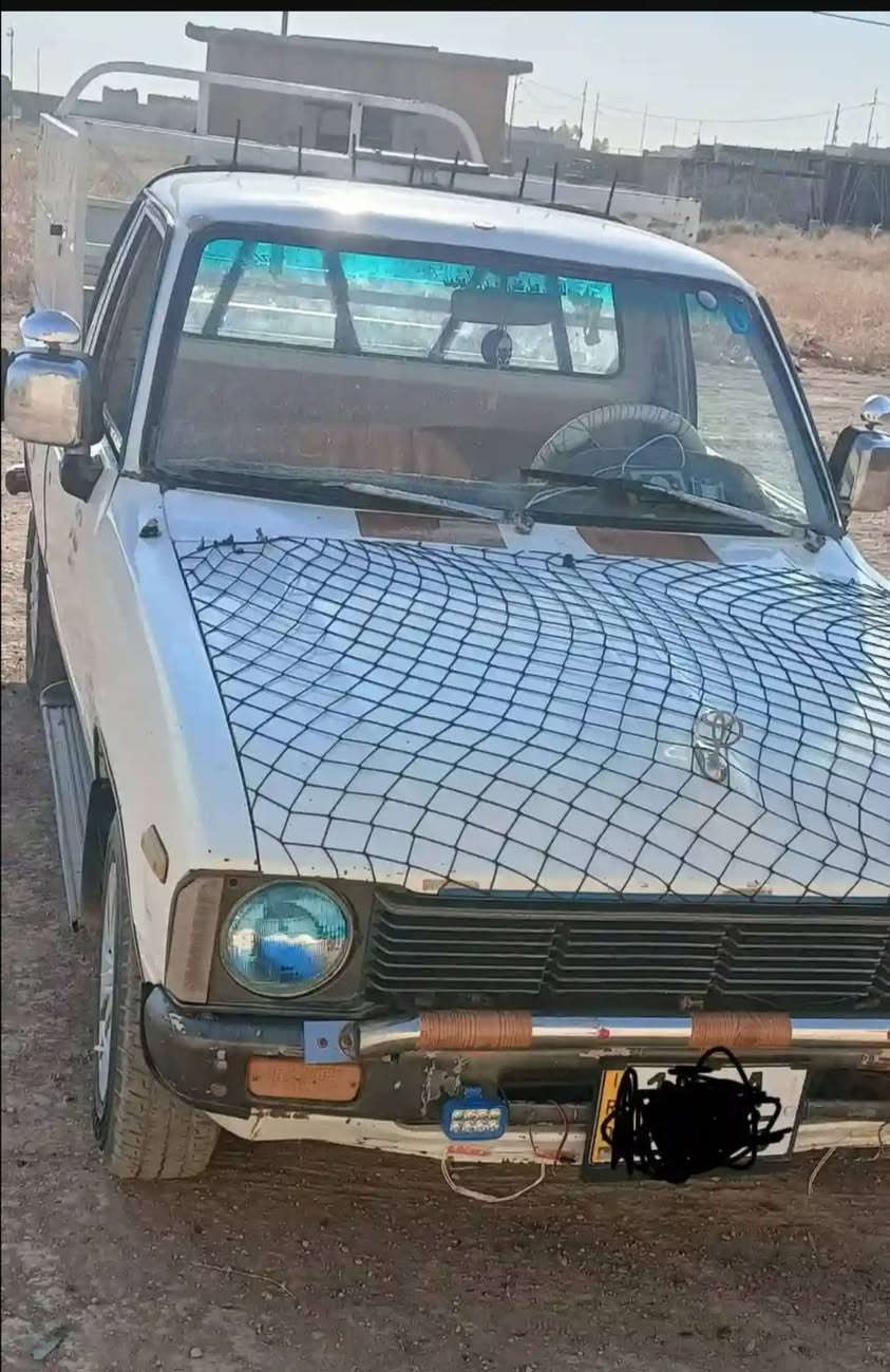 السلام عليكم بيكم للبيع موديل 80  رقم نينوه السياره حيل نضيفه وما متعوبه شرط التحويل ولشرعي موجود ول سعر 40 وبيه مجال  ***********
