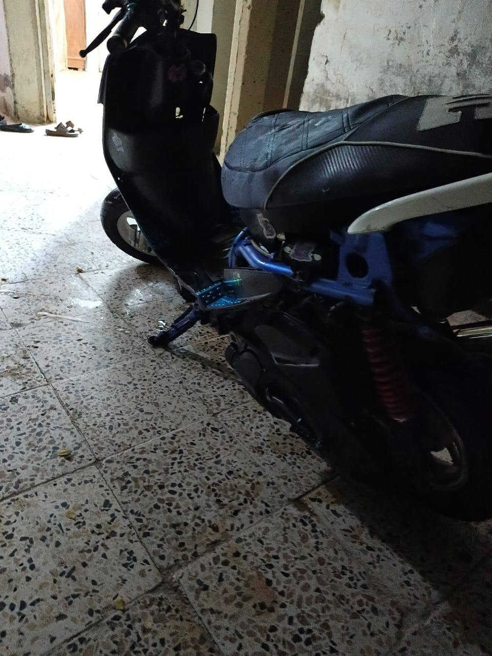 السلام عليكم  دراجه  ماكس عدله سلف هندر كله شغال  وياله رياضي شيال رياضي دبلات رياضي شوته اربع ولفات ستاند رياضي صلنصه  استيل  دراجه  كامله السعر ب225 وبيه مجال مكاني ديالى بعقوبه لاستفسار عل رقم ***********
