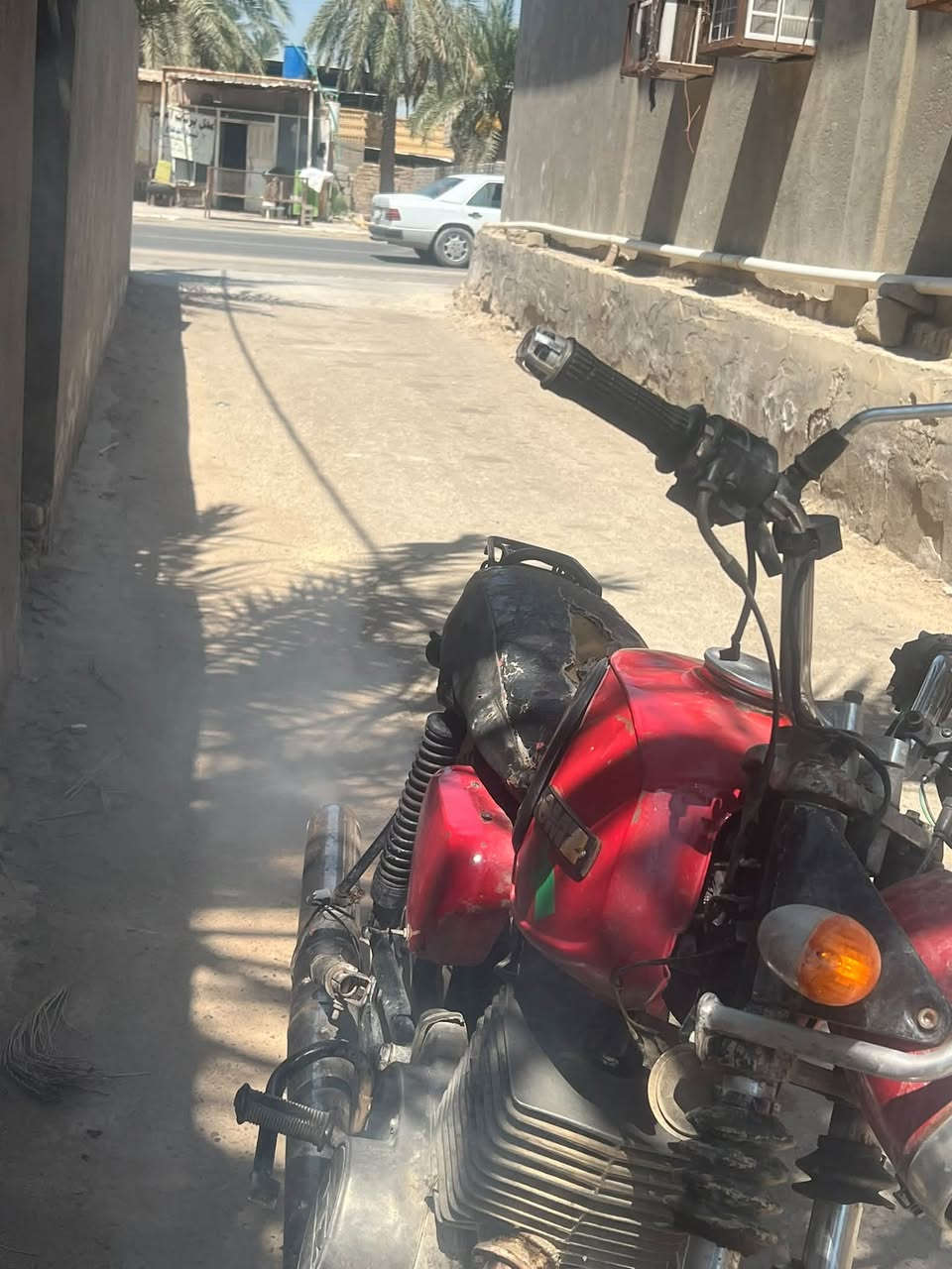 دراجه mzموديل 81دراجه متروكه ما يرادله بس نواقص بصيطه درجه مكينه مكفوله مشي تاكل الكاع بس دراجه تاركينه هورن اشاير باتري كلشي شغال السعر 350وبيها مجال بصيط اللاستفسار الرقم***********
