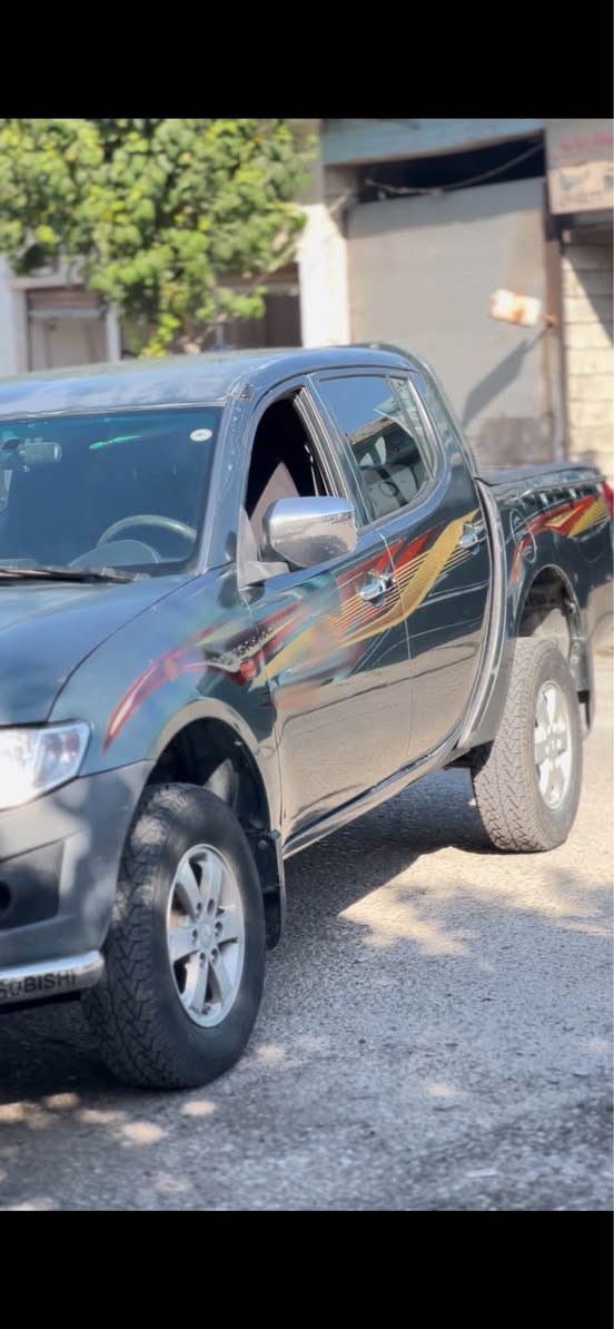 قەزافی گاز ٢٠٠٩💣
یەک پارجەی سبوخە 
مەکینە بیلاد سوپەرو ئینجکتەرە 
رەقەم هەولئر 
گئر مەکینە تەحویل خرامە بەشەرگ 
سحرو تەفاسیلی کاملی سیارە ***********
*********** سوران, أربيل
