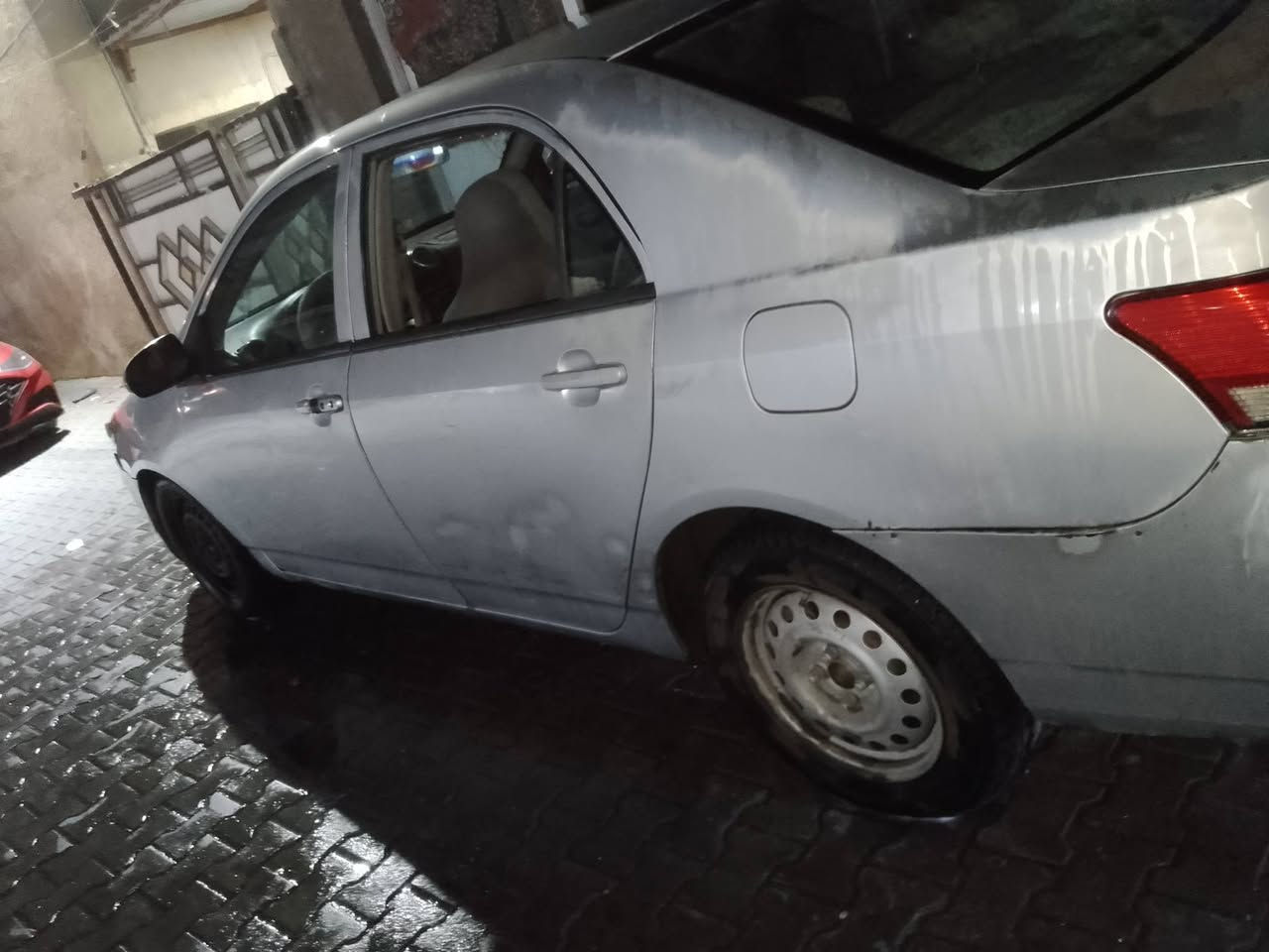 سلام عليكم سياره بي واي دي للبيع السعر45 وبيها مجال مكاني الاعظميه السياره بلاديه لا صبغ ولاتبديل فقط طخات بيها وجراد فقط السيارة رقمه بغداد لتواصل ***********
