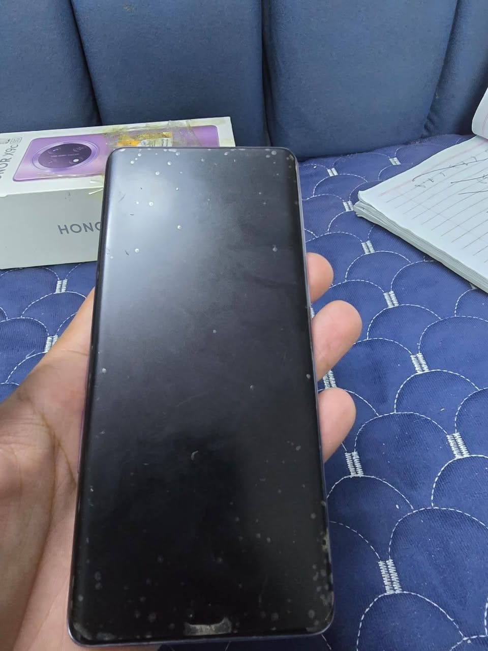 سلام عليكم HONOR X9C 5G سناب دراكون  جهاز جديد كلشي مابي عل فحص مامبدل بي اي شي  كامل ملحقات شاحن وكارتونة وكفر سعر 350$مكاني بغداد لحسينية تواصل واتساب***********
