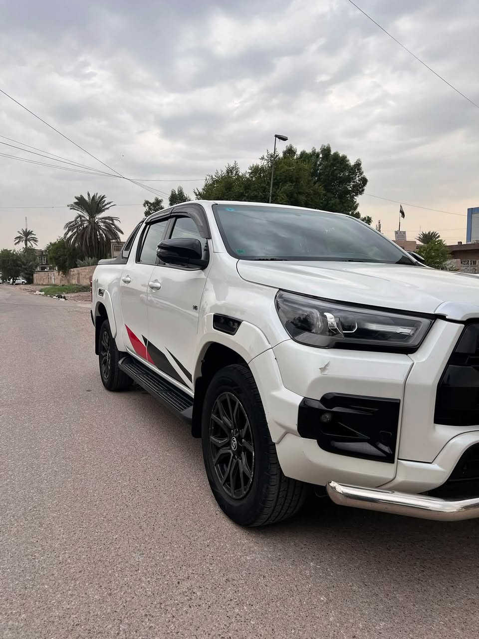 هايلوكس GR • ٢٠٢٢ • مشى ٧٨ الف