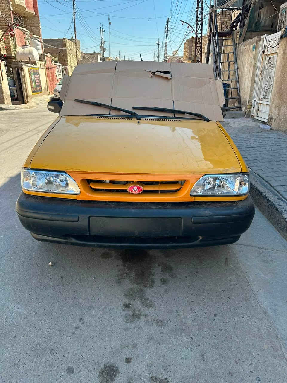 السلام عليكم سايبا ٢٠١١ عظم السيارة كاملة عدة التبريد قبل سبوعين طار الغاز منظومة كولها جديدة وشغالة
بيها حادث امامي بالخشم جه السايق مبدل جاملغ بدون شواصي شواصيها كولها سليمة بدون فطر 
باتري جديد كهربائيات كولها شغالة تخم ويل جديد غرفتها نضيفة مكينة كير كفالة بدون تنقيص تاخذ مصفر هيئة وغرامات السيارة كاملة ونصبتها حلوة السعر 27 وبيها مجال بغداد الشعب ***********
