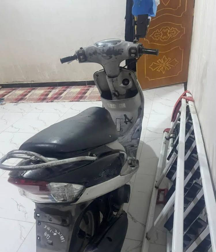 ماكس للبيع كامل مواصفات مامفتوحه مستعجل عله بيعتها السعر 650وبيها مجال مكان بصره حيانيه
***********رقمي
