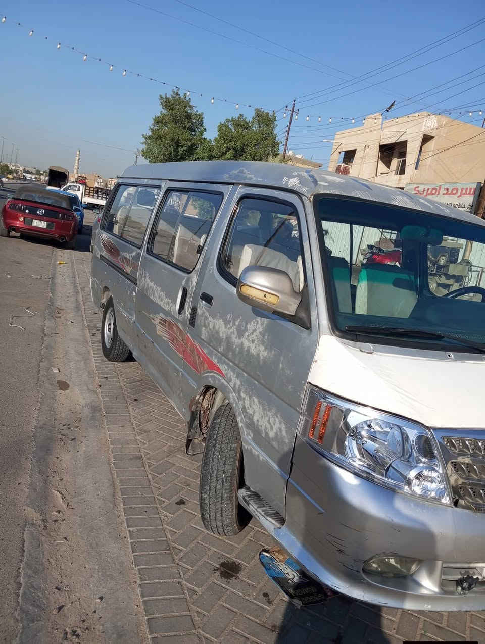كيا فتون 2010  رقم احمر انبار سيارة عليها غرامات . سيارة اي نقص مابيها تخم تأير جديد كير ومحرك جديد كهربائيات شغالة صدر جديد . سعرها. 27 ورقة ***********
