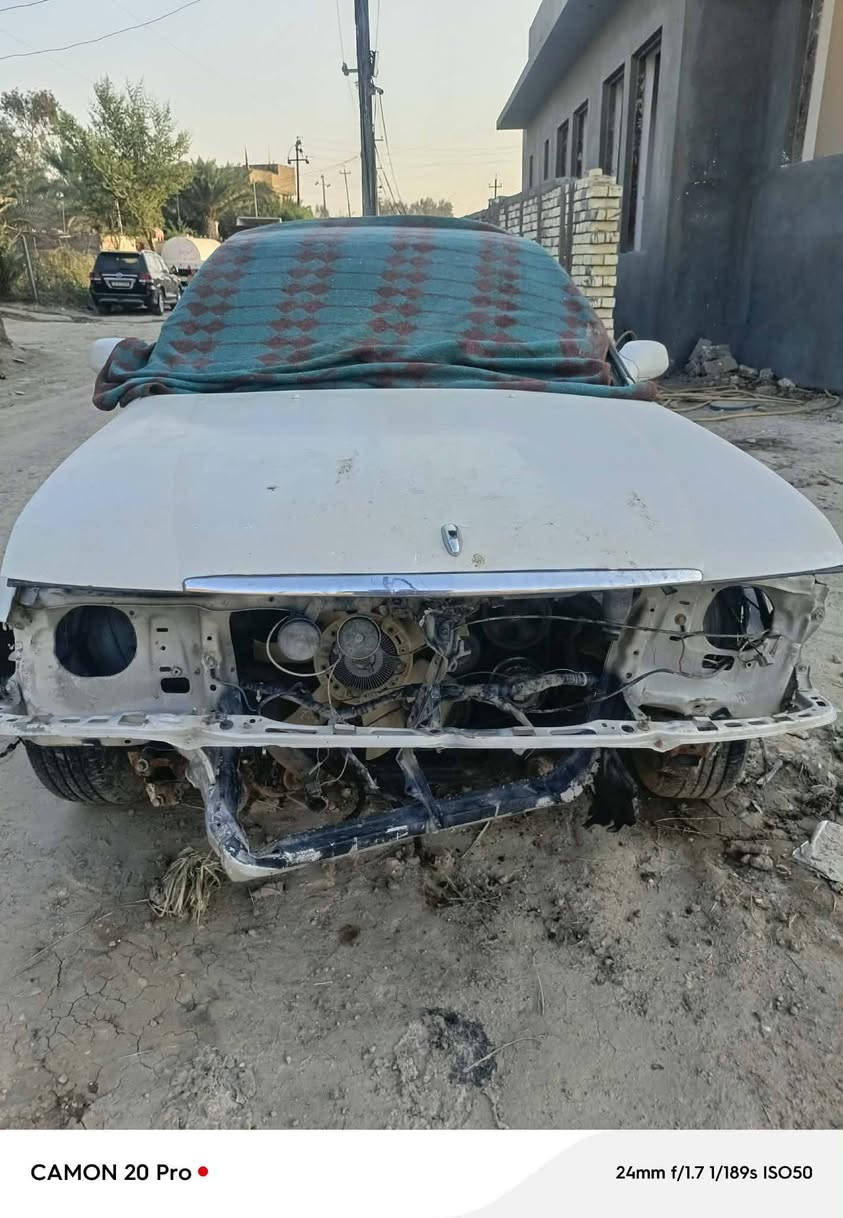 السلام عليكم سياره بطه للبيع منفصل مكفوله من كص والنقل جثه. ابيعه على وضعيته. غرفته حلوه تايرات جدد رقمه أنبار سنويته صاقطه. للتصال ***********

نص مكتوب في الصور:
- CAMON 20 Pro
- 24mm f/1.7 1/100s ISO70
- 24mm f/1.7 1/180s ISO50
- CAMON 20 Pro •
- 24mm f/1.7 1/179s ISO50
- CAMON 20 Pro • 24mm f/1.7 1/189s ISO50
- CAMON 20 Pro • 24mm f/1.7 1/100s ISO61