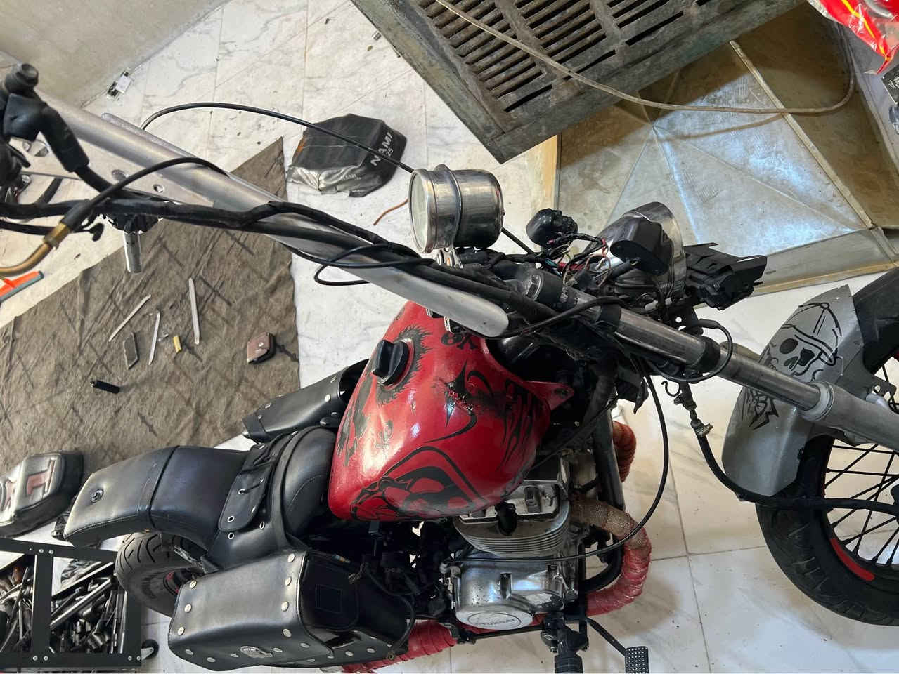 هارلي ريبل2005 بستمين محرك خير من الله نشاط فول تاير خلفي جديد مابي نقص
عنوان كركوك رحيماوه 
*********** كركوك, العراق
