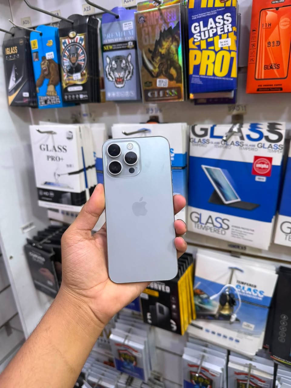 iPhone 15 pro max
البطارية 78

شرط مايصرف شحن✅

الذاكرة 256

ماستر عربي AAA

ب سعر راح يصير بي عرض قويي( اخو بلاششش)🔥🔥🔥

الضمان لدى مركزنا 5 ايام من تاريخ الشراء✅

-الديوانية—سوك هرج—مركز الموسوي—قرب كراج الطوابق

للحجز

***********
