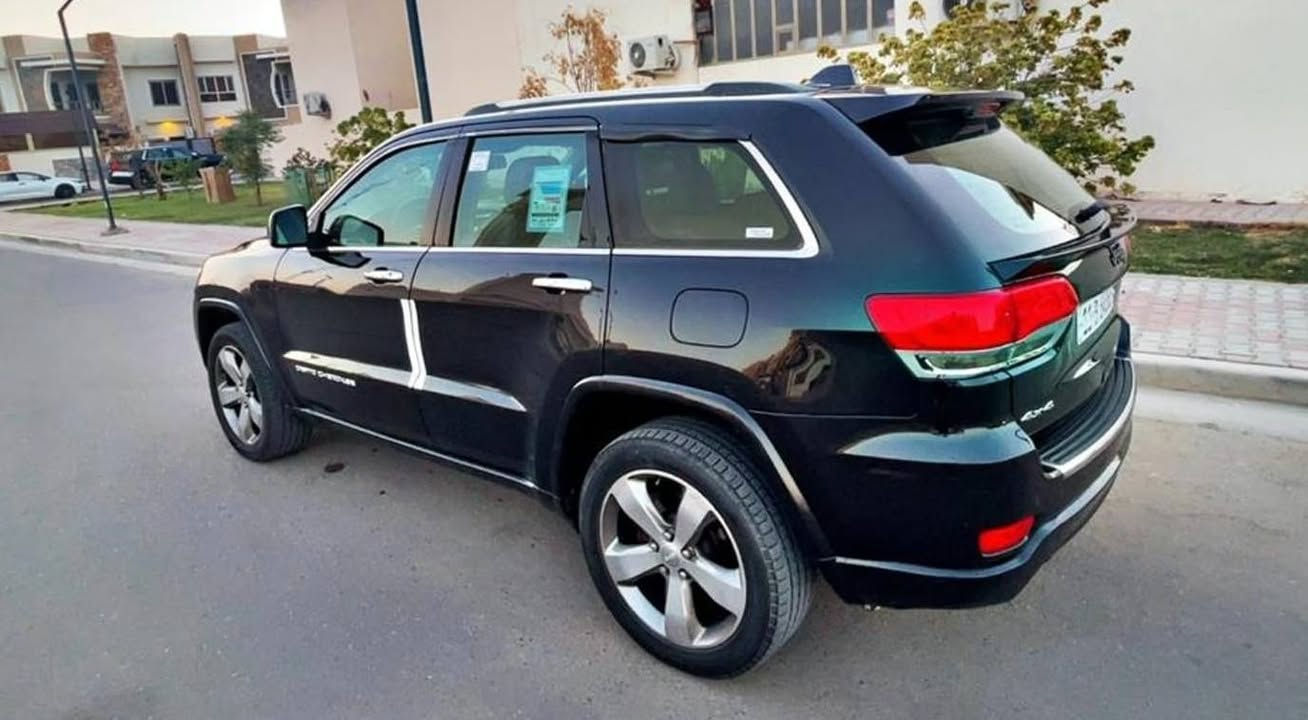 تم تنزيل السعر بيع مستعجل
جيب موديل 2014 خليجي فئة اوفر لاند
رقم بغداد شرط التحويل
مكفولة كير ومحرك
لون اسود داخل بيجي ملكي
عدد الممشى 150 الف 

ســعــر ✅ ::  الــرد تلقائي 📮

كير طيارة 8 نمر
تحكم ستيرين 
بانوراما مري شفط 
كشن كهربائي + صندوق كهربائي 
تثبيت سرعة بصمتين تشغيل 
منظومة زنون بلادي بيهاي هواي مواصفات بعد
مسويلها ادامه وهزة قبل شهر 
السيارة جاهزة من كلشي متحتاج اي مصرف

مكان السيارة: الفلوجة
رقم صـــاحب سيارة: *********** واتساب

عندك سيارة للبيع اعرضها على الصفحة
