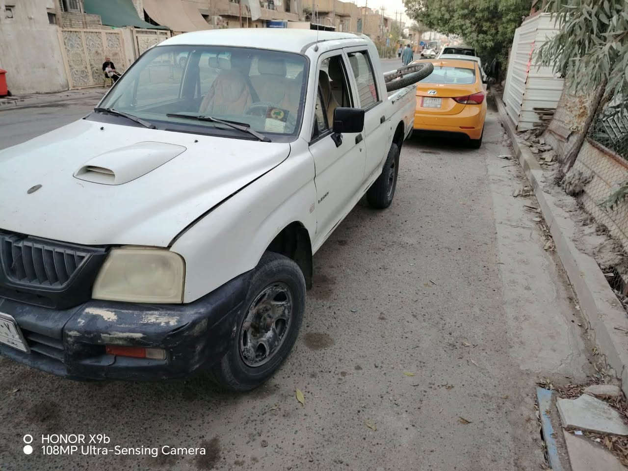 السلام عليكم بيكم مسيبوشي كاز بلادي ٢٠٠٥ السياره بلاديه خير من الله زقم بغداد مكاني بغداد٠٧٧٢٩١٩٧٣٤

نص مكتوب في الصور:
- HONOR X9b
- 108MP Ultra-Sensing Camera
- HONOR X9b 108MP Ultra-Sensing Camera