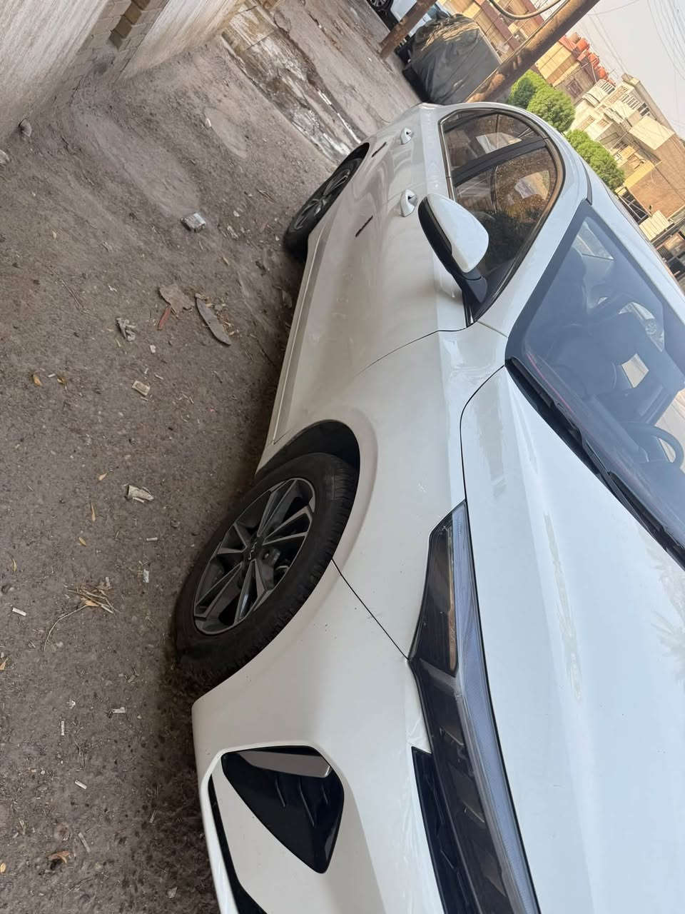 السلام عليكم 
K3
2024
27 k.m
بغداد باسمي بيها بارد جاملغ اليمنه 
مكانها بغداد 
السعر145$
***********
