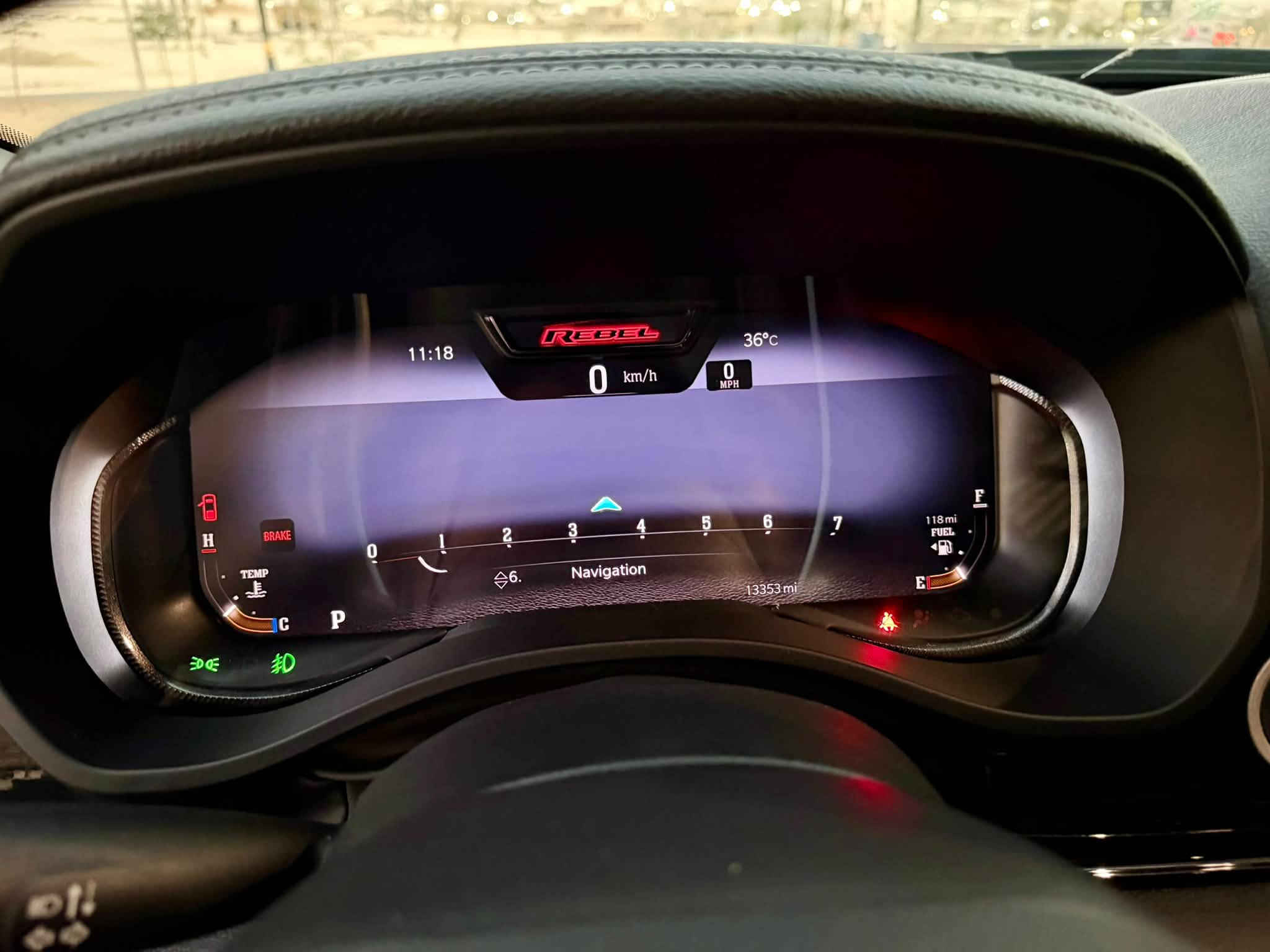 ram rebel gt  2025
شاشه تيسلا 
بنوراما 
كير طرح 
عداد الكتروني 
شاشه لنفر سكن 
كشنات جلد تبريد و تدفئه
تشغيل عن بعد 
صندوق كهرباء 
شاحن وايرليس 
محرك 6 سلندر توين توربو 
ماشي 13 الف 
كاتي مواقت يترقم اربيل سليمانيه دهوك 
بجم كبس سونار بلمنشور مع صور حادث
ايرباك سليم 
مكان سياره كركوك 
سعر 450 
***********
