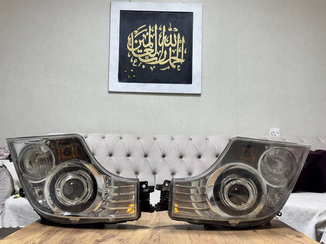 لایت کامل
مخلي عدسات اقوة من بلادي 10 مرات 
بس عدسات مشتري ب 250. الف 
هسى رايد  كامل 250 الف 
مشتخل اقل من اسبوع  شرط شغال مابي اي شئ وياها زمان سنة بس ما يفيد ل شخص اخر زمان عل اسمي
مشكلة فقط مرور يمنا 
رقم
 ***********
مكان سلێمانی
