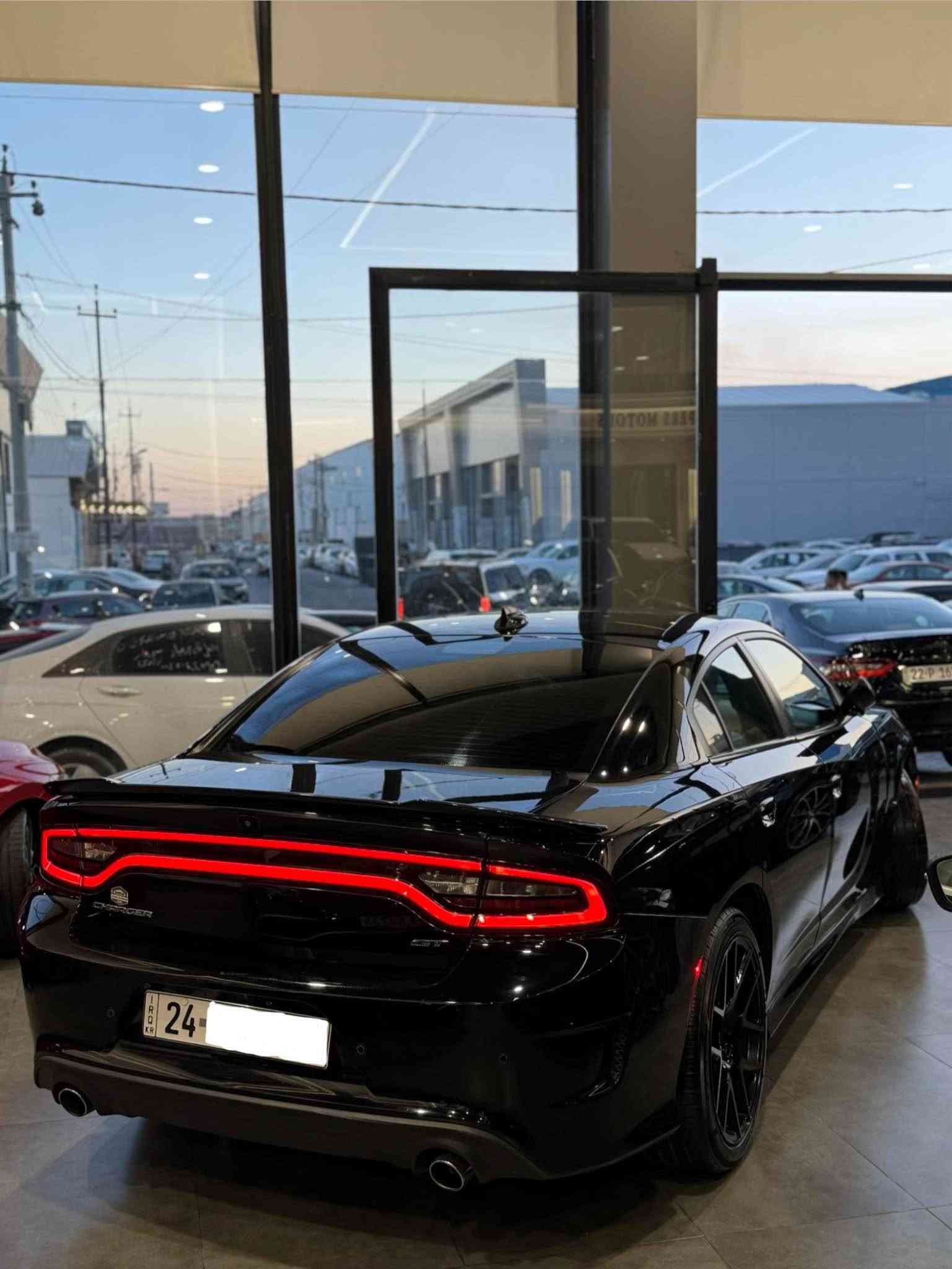 #سعر_مناسب_جدا ارخص سعر بالكل سوق 🔥بيع سريع 🔥🔥🔥🤌
دوج جارجر جي تي
DODGE CHARGER GT. 2019
اللون:اسود
عداد المسافات:120:000مايل
المواصفات: امريكي  
السيارة بها ٣ قطع صبغ
٦سلندر محرك(٣٦٠٠)
كرسي كهرباء
كراسي سپورت(حضن)
كراسي تدليك
شاشة_امامية_كبيرة_اصلية_لمس_حراري_(11 inch)_الجديدة_كليا
نظام_خرائط_(نظام ملاحة)_navigation
مستشعر_صف_المركبة
نظام_مساعدة_بدء_التشغيل_على_المرتفعات
نظام_التحكم_بالاداء
نظام_قياس_قوة_المحرك
نظام_اطفاء_المحرك_فقط_عند_الوقوف_واعادة_تشغيله_تلقائيا_عند_المشي_
‏AUTO_START
نظام_التحكم_بالانطلاق
نظام_اعداد_نمط_القيادة
نظام_اعداد_النمط_الرياضي
نظام_اعداد_النمط_الافتراضي
مراة_زئبقية
كامرة خلفية اصلية
شاشة عرض الاعطال
تشغيل عن بعد
كروس سرعة
فول تحكم استيرن(جهتين امامي+جهتين خلفي)
شفتات كير بالاستيرن
دبل كير(عادي+أوتوماتيك)
ناقل حركة ٨ نمر
نظام_SUPER_TRACK_PAK
نظام_سپورت_SPORT
نظام مانع انزلاق ABS
حساس خلفي
مري تدفئة
نظام تحكم بمستوى الانارة الداخلي
نظام تحكم بمستوى الضوء الداخلي
لايت عدسة
لد نهاري
بك لايت LED
ويل_20_Scat pack طايرات جديد
مدخل
‏CARPLAY  
‏المكان( اربيل شركة پيرس موتورس👌)
رقم دهوك سيارة باسمي تحويل أو وكالة شرط نفس اليوم

للسعر و للاستفسار خابر  
***********.         واتساب أربيل, العراق
