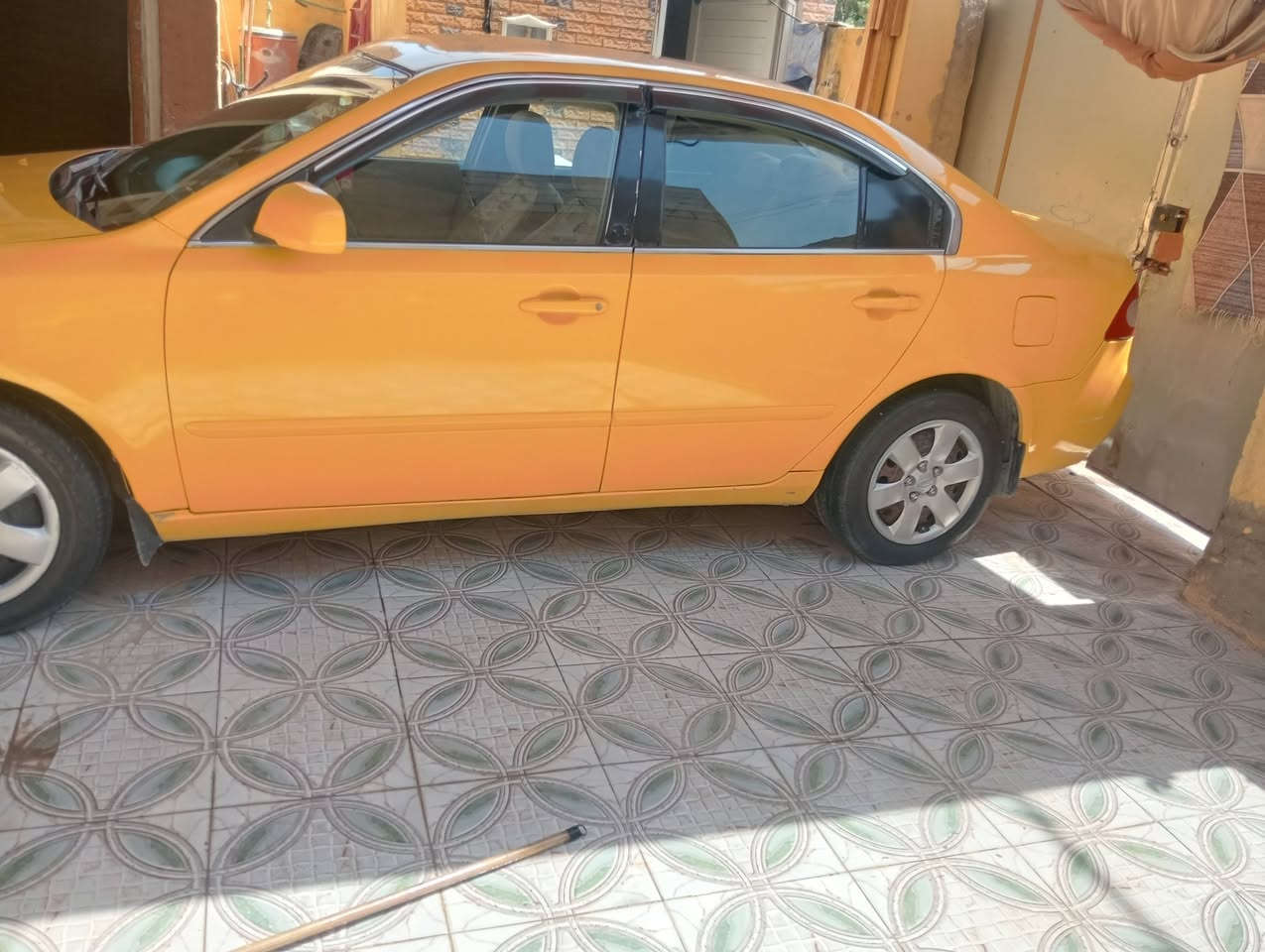 سلام عليكن اوبتيما  8 او مرواس با امريكي محرك 2400  جاهزه سياره  تبريد كهربائيت جديده حادث جاملغ خلفي من امريكه مكفوله من الكص  رقم واسط هيئه وغرامات مصفره مكان السياره ديوانيه شافعيه السعر 75 وبي مجال رقم الموبايل   ***********
