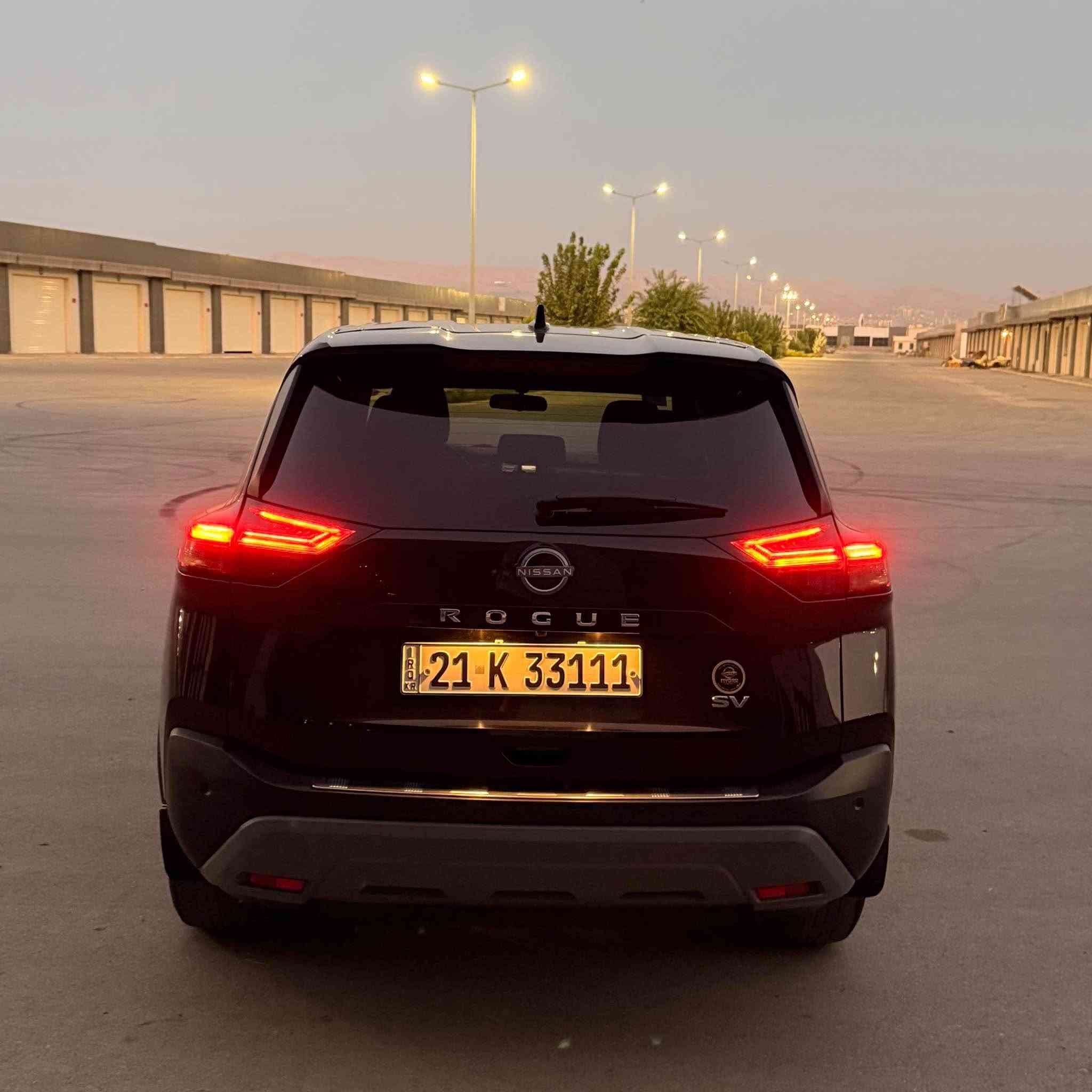 *********** 
نیسان رۆگ  2022
موەسەفات SV
28 رۆشتوە
تەنها بۆنیتی بۆیاخە
نرخی :
١٣٠ گەڵا و مەمامەلەیەکی کەم السليمانية, العراق
