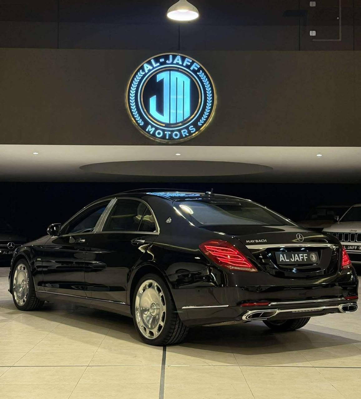 سلام عليكم 
مرسيدس S400
مديل 2014
السياره المانيه ضمان دولي 
فول مواصفات 5دكم (فصوص )
كشنات وكهرباء وميموري ومساج وداينمك ورادار وقياده إليه {اوتو بايلوت]
ونظام المحافظة على المسار ونقط عمياء ورادار خلفي و4كامرات وبصمه ولايت ذكي وجكات واوتو هولد ودبل ماوس وأبواب شفط وصندوك كهرباء و5بردات وحساسات امامي وخلفي وناظور ليلي وانو بارك
سياره مرقمه سليمانيه الجديد وكلشي بيها جاهز
مكفولة من صبغ حادث
السيارة هايبرد
ماشيه 110حقيقي
مكان سياره بغداد 
رقمي متوفر واتساب ماسنجر***********

