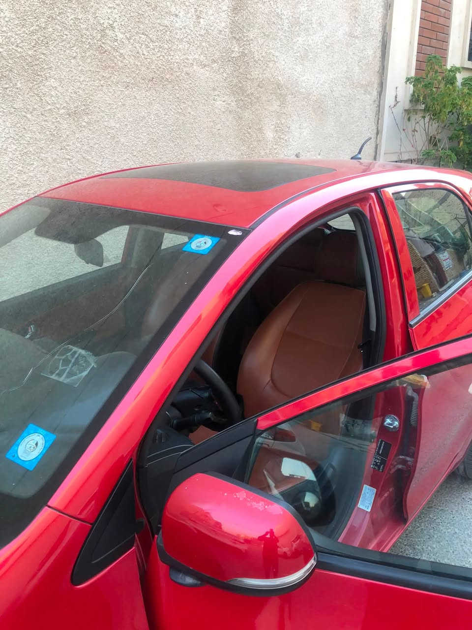سلام عليكم كيا بيكانتو فوول مواصفات ٢٠١٦السعر ٨٨بيهه مجال بسيط مكان سياره هياكل غزاليه هـ***********

