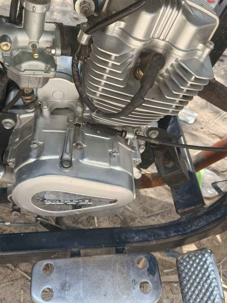السلام عليكم شباب ستوته MTRللبيع الدراجه ماعايزه شي ترتيبات بسيطه شاصي مكفول مكينته خير من الله كهرباءيات وسلف كله شغال  رقم انكليزي وسنويه بسمي مدوور ثاني يون السعر مليونين و300بيه مجال للشراي تفاصيل اكثر علرقم ***********
