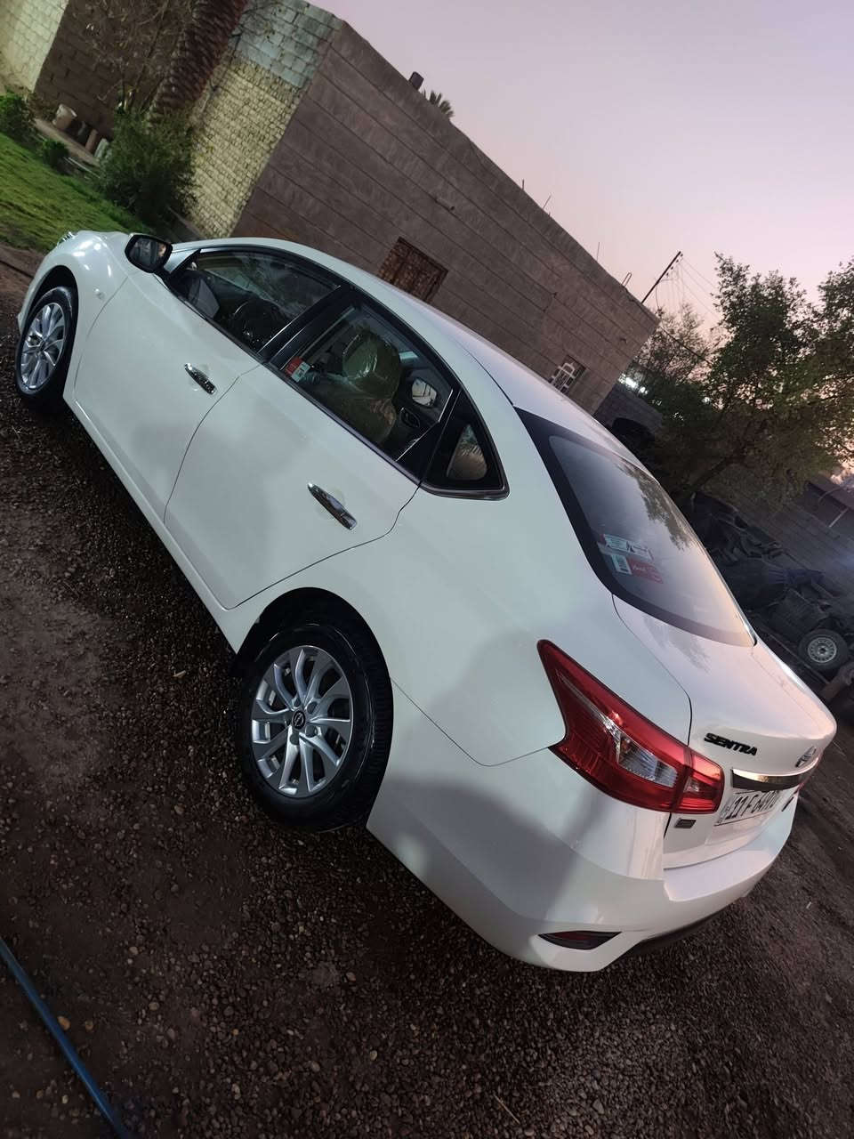 نيسان سنتره 2025 فتحه سكف سلايت رقم بغداد شركه السور ام الضمان مكفوله كفاله عامه ماشيه 6000 عنوانها بغداد التاجي التصال على الرقم)(***********)(***********
