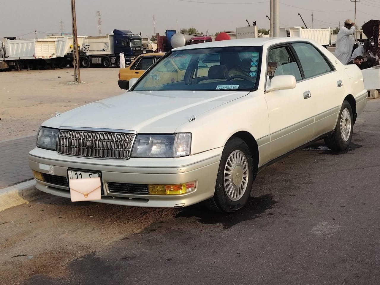 ***********
راس الثور فلات للبيع مكفولة كص ونقل وضربه

مكينه ثنين ونص ديلكو.  تبريد ثلج مكينه كارتون
سياره جاهزه حلوه مال جناي العنوان الزبير
السعر 85 وبيها مجال لشراي

