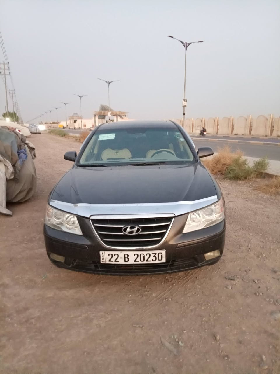 سوناتا أمريكي محرك 2400 دوش صبغ قطعتين جاملقات خلفي بدون دواخل سعر 100$ واتساب ***********
