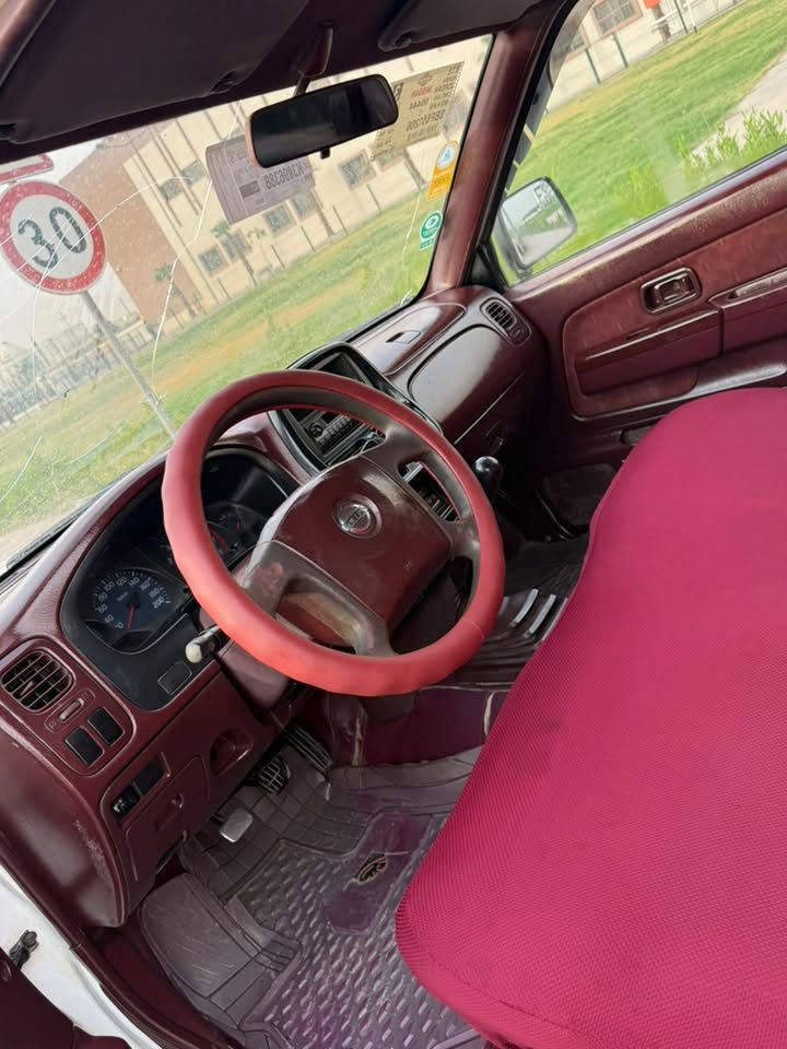 بيكاب نيسان • ٢٠٠٨ • ٤ تواير جديدة
