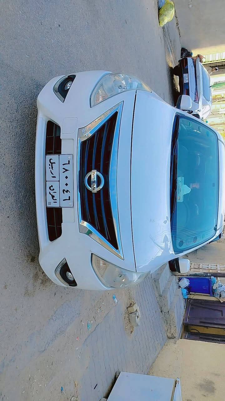 نيسان صني موديل 21 
سياره حلوه ونظيفه ومامتعوبه 
كير مكينه تبريد كله ع الشرط وع الفحص
ماشيه 123 الف 
سنويه بعدها ما منتهيه بشهر العاشر تنتهي 
مكفوله  كفاله عامه عدى بارد فقط 
رقم اربيل الماني 
باسم شركة تريد وكاله تريد تحويل سنوياها ما منتهيه 
107$ وبيها مجال 
***********
